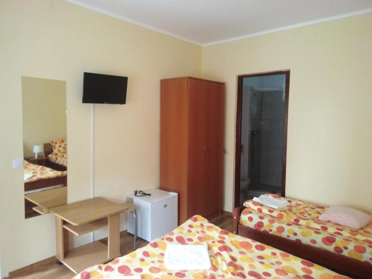 Casa De Vacanta Zsenik Vendeghaz Совата Екстер'єр фото